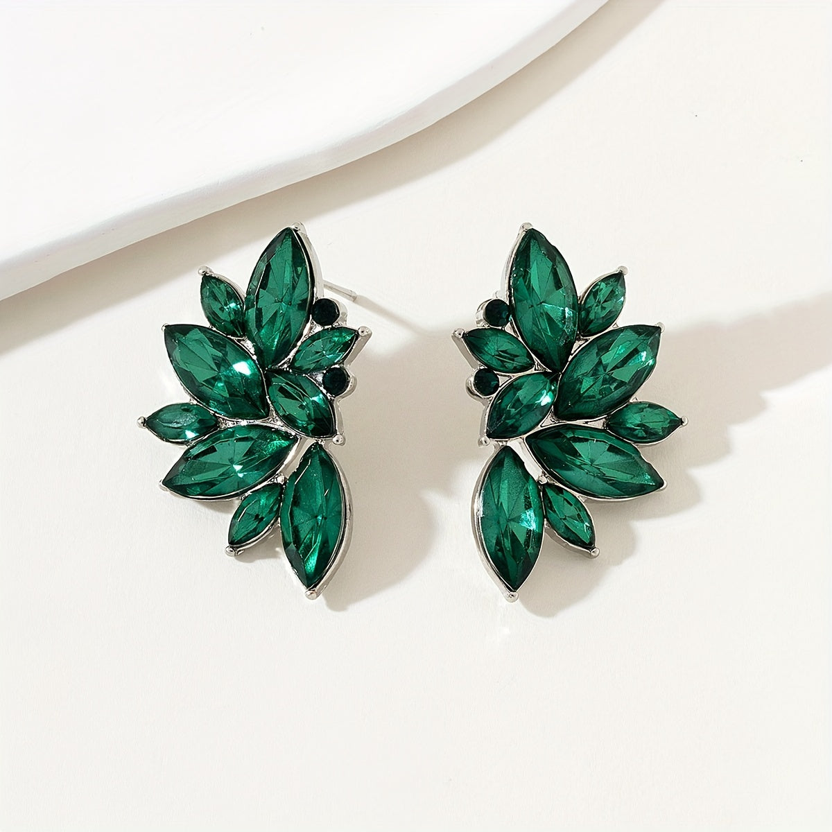 Exquisite Rhinestone Stud Earrings