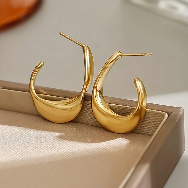 Sculpted Crescent Hoop Earrings