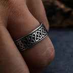 Spiral Knot Band Ring