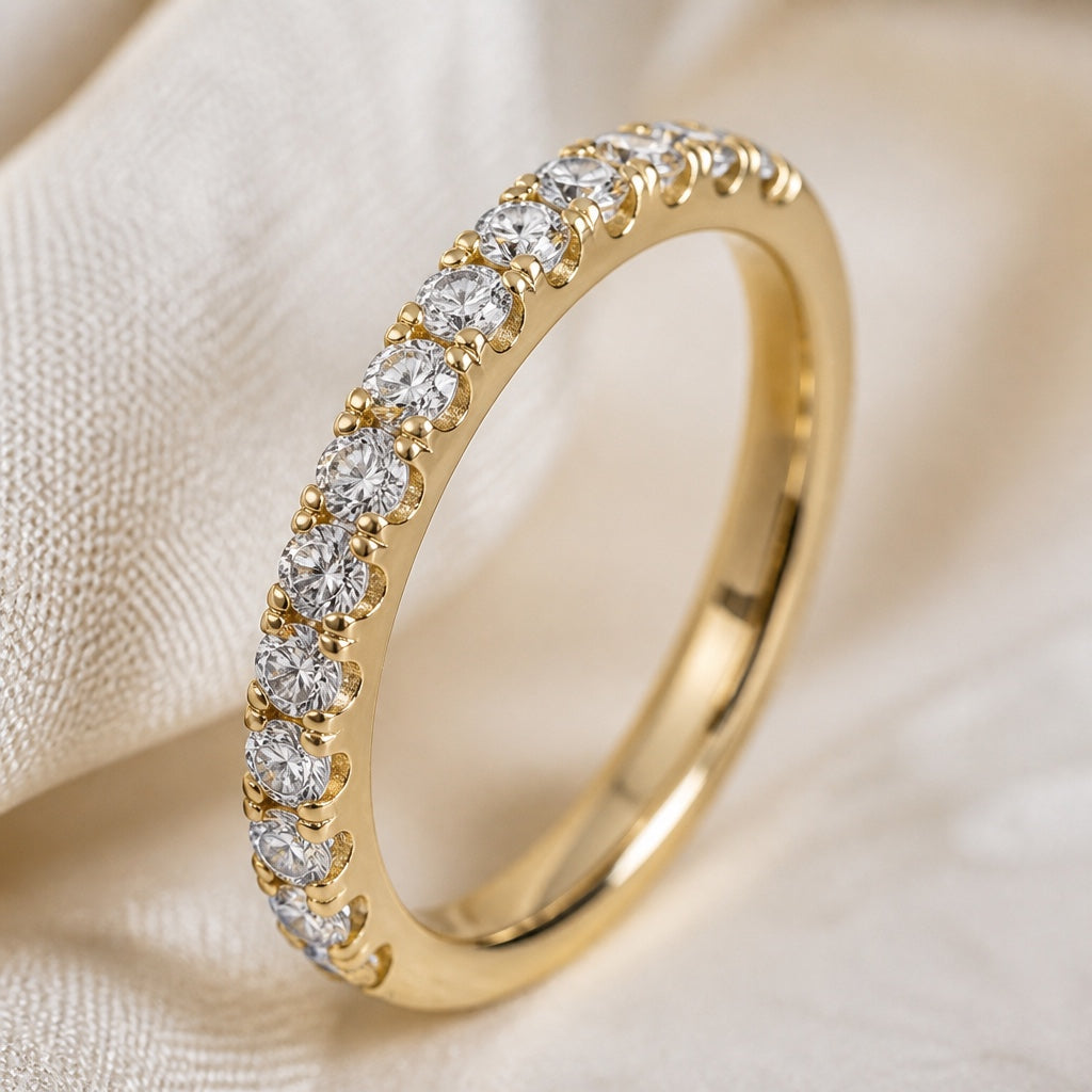 Classic Zirconia Gold Ring
