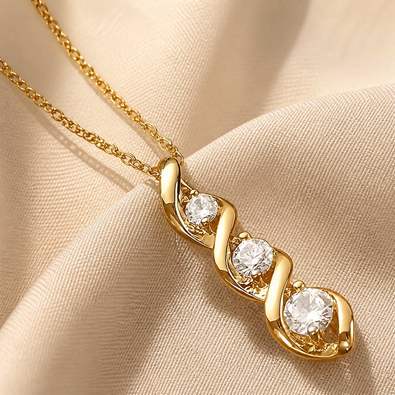 Exquisite Spiral Pendant Necklace