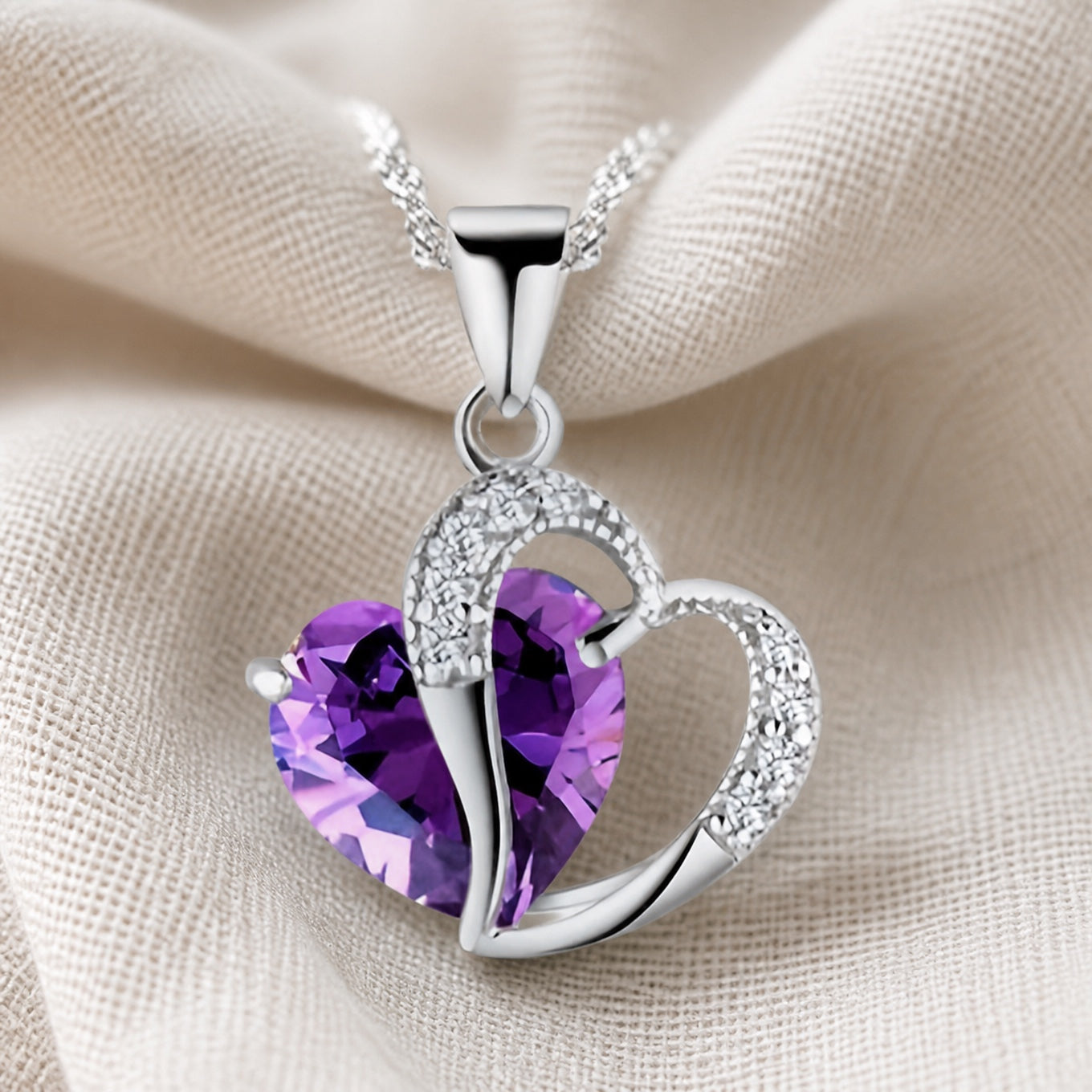 Chic Heart Pendant Necklace