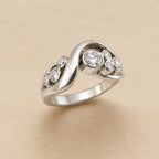 Retro Interwined Crystal Ring