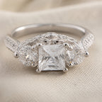 Prestigious Floral Zircon Inlay Ring