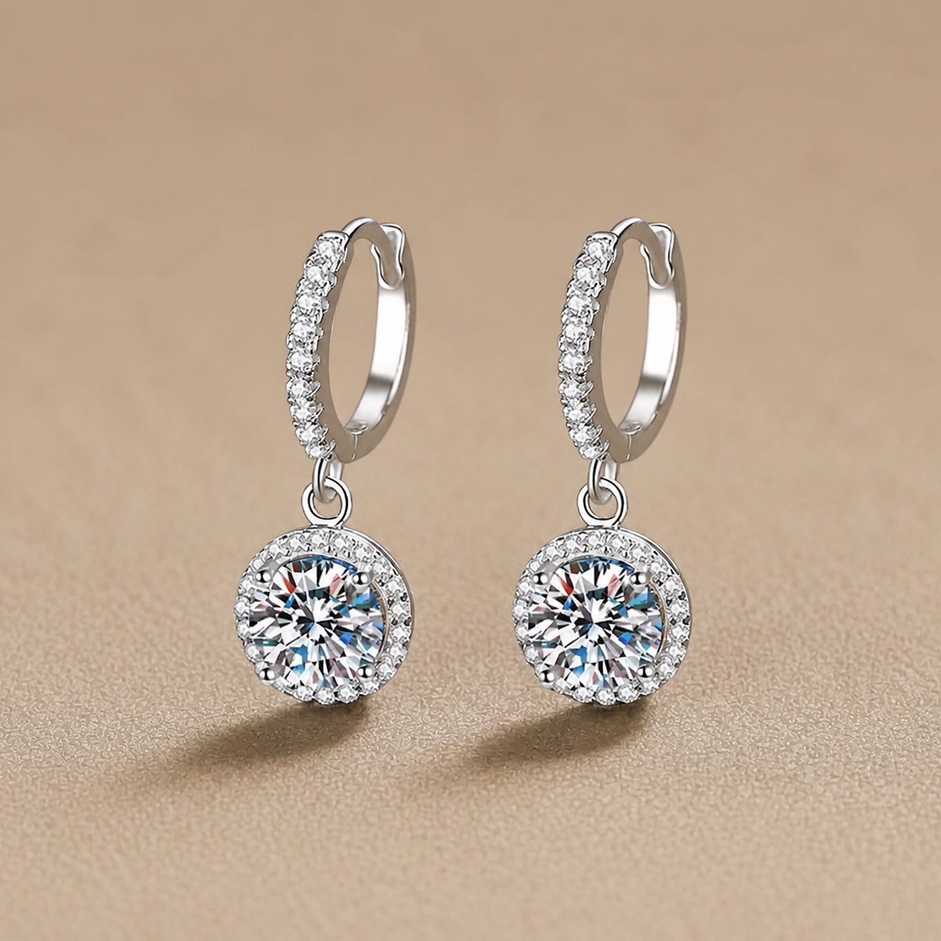 Lavish Hollow Zirconia Earrings