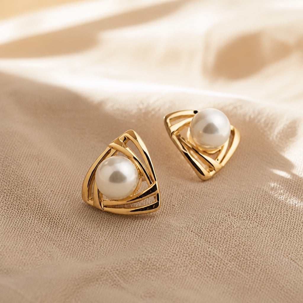 Vintage Pearl and Gold Earrings