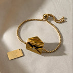 Valora Secret Envelope Bracelet