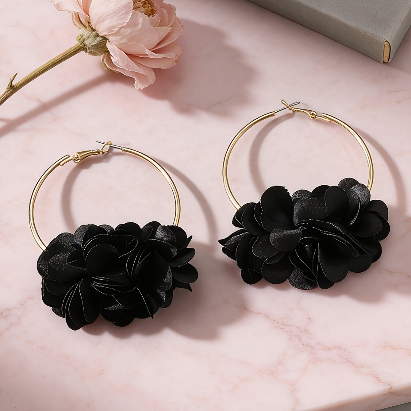 Exquisite Classy Floral Earrings