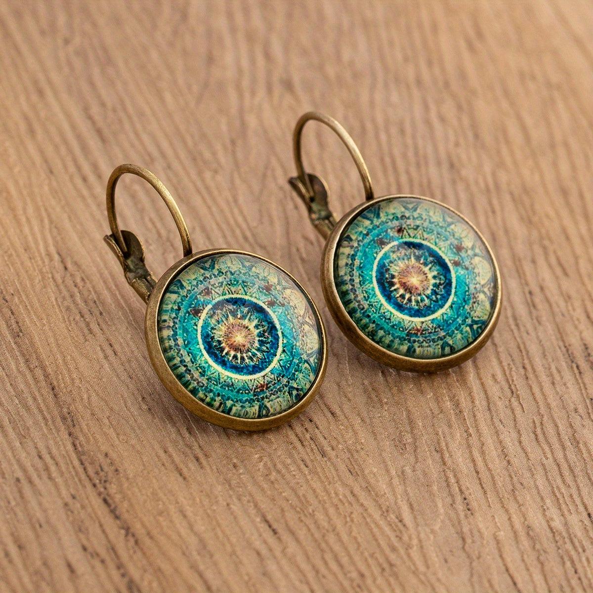 Vintage Floral Round Earrings