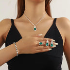 Seloria Grevalyn Emerald Set