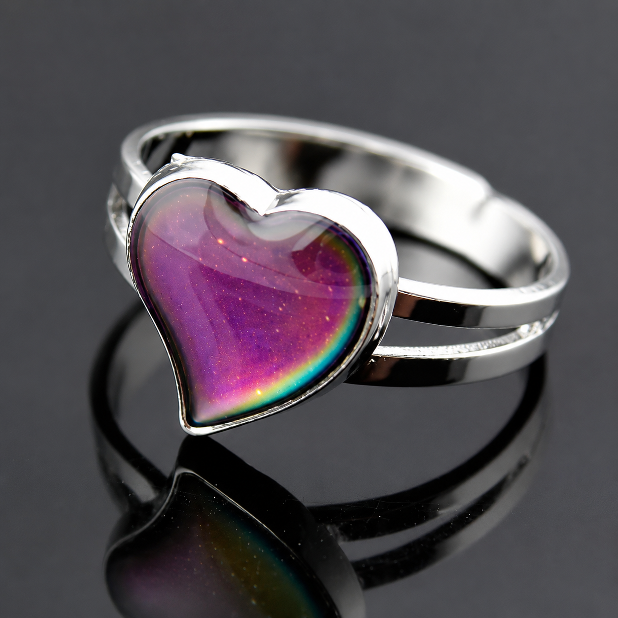 Heart Shaped Thermochromic Silver Ring