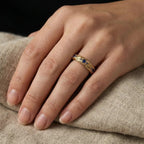 Exotic Fine Blue Zirconia Leaf Ring