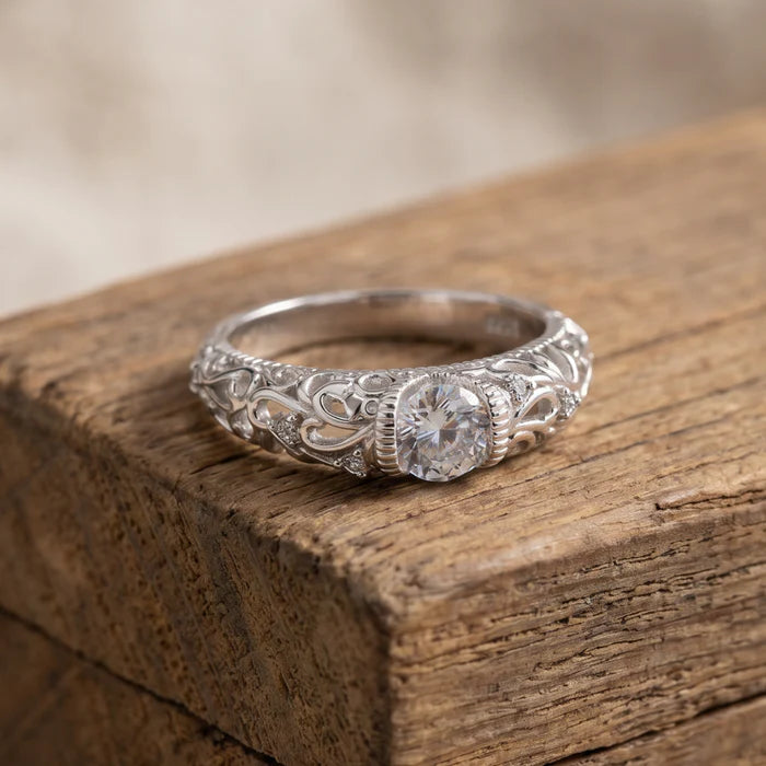 Luxe Zirconia Silver Ring