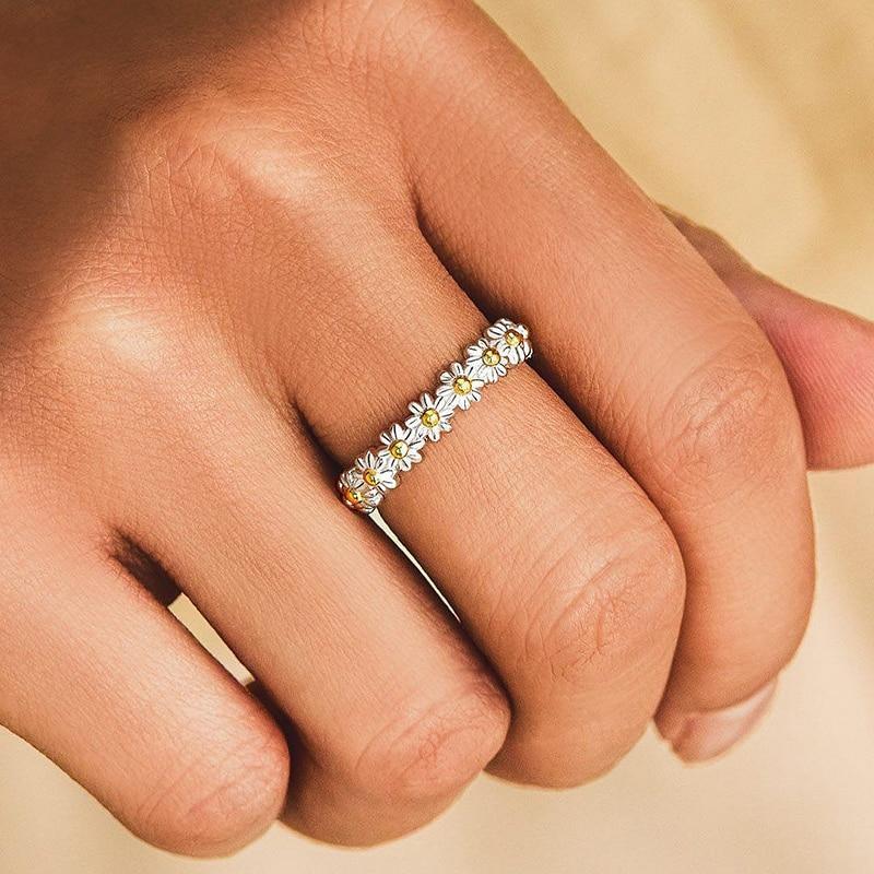 Silver and Hand Painted Daisy Ring