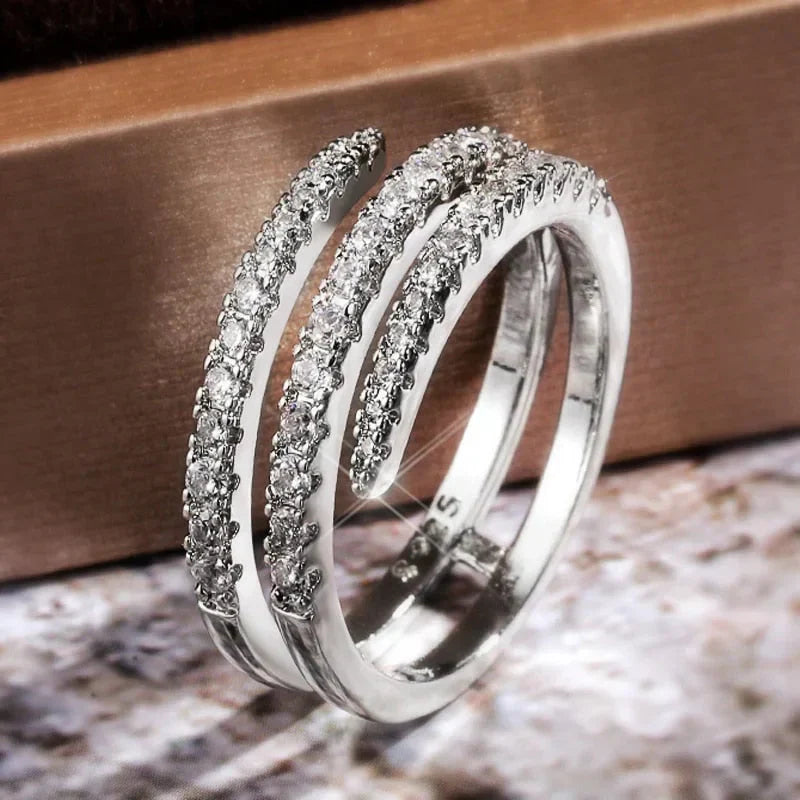 Inlaid Zirconia White Gold Infinity Ring