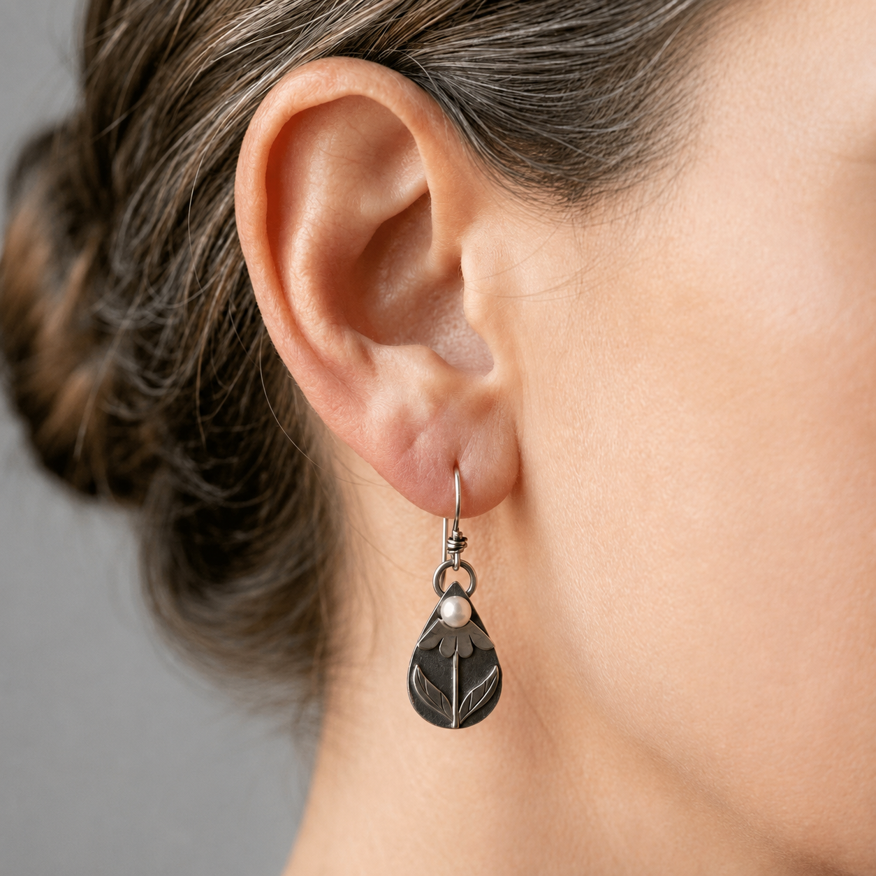 Vintage Tear Flower Earrings