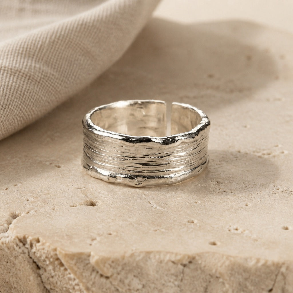 Minimalist Hammered Style Ring