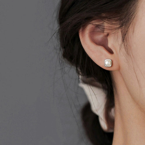 Classic Freshwater Pearl Drop Earrings