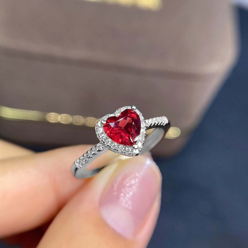 Delara Carmessia White Gold Ring