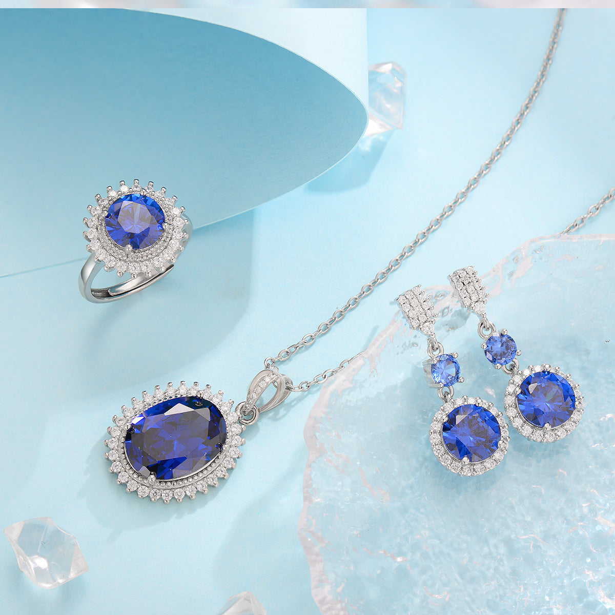Aurielle Solwyn White Gold Set