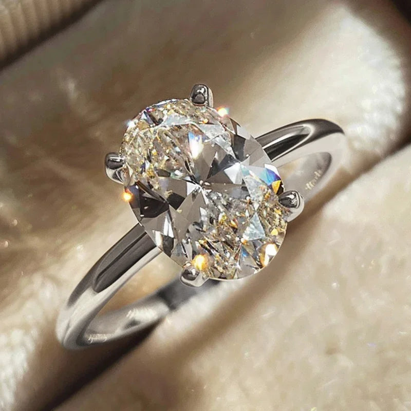 Timeless Oval Zircon Ring