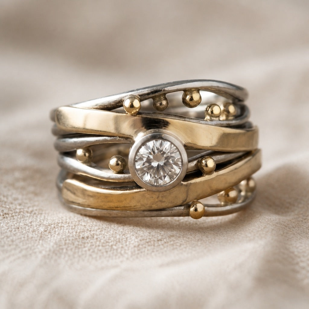 Vintage Gold Inlaid Zirconia Ring