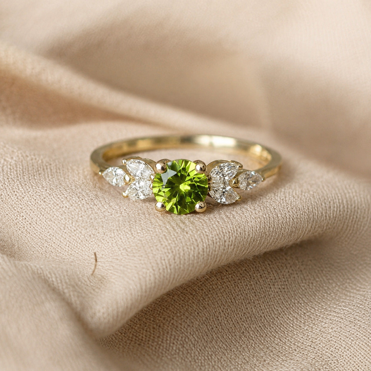 Vintage Zirconia Olive Ring