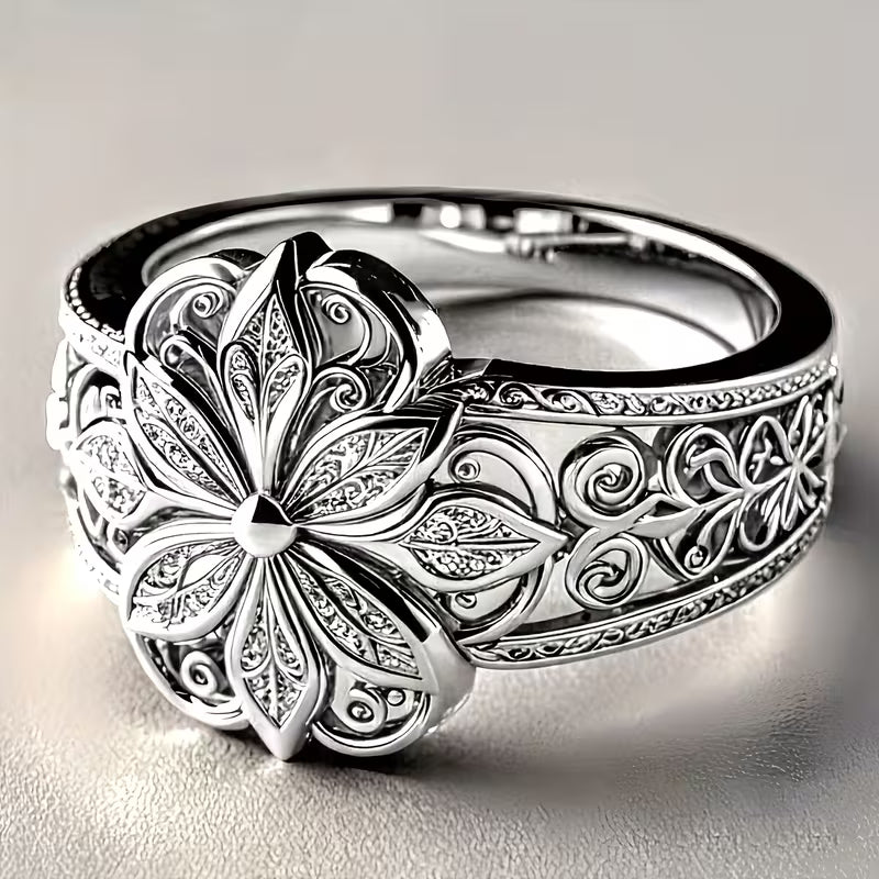 Exotic Floral Zirconia Gold Ring