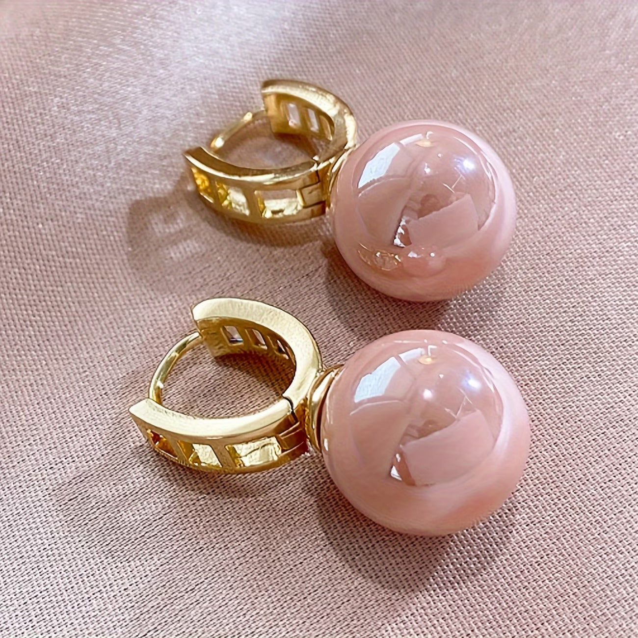 Spherical Rose Pearl Earrings