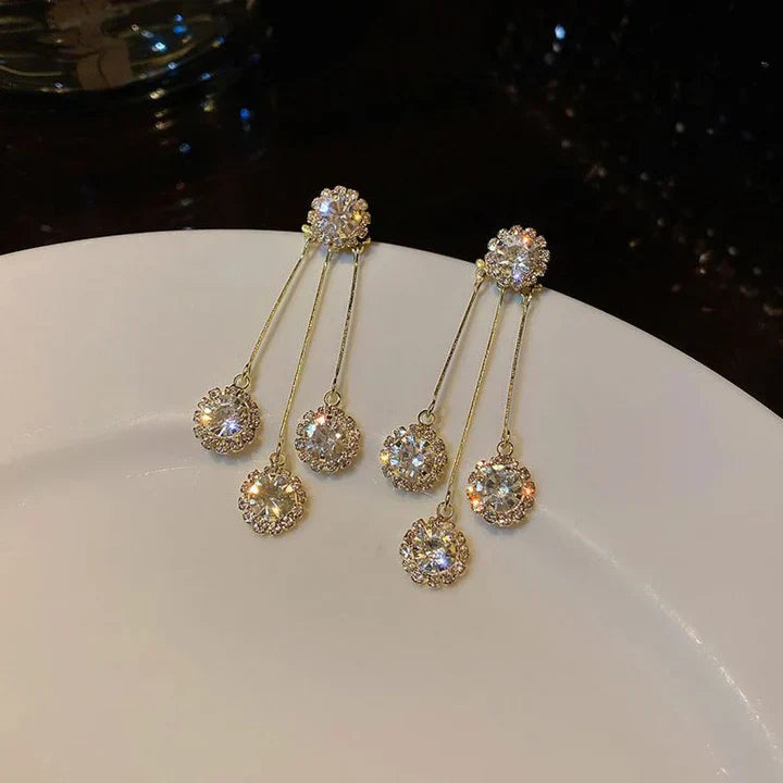 Tertia Honoria Saprkling Earrings