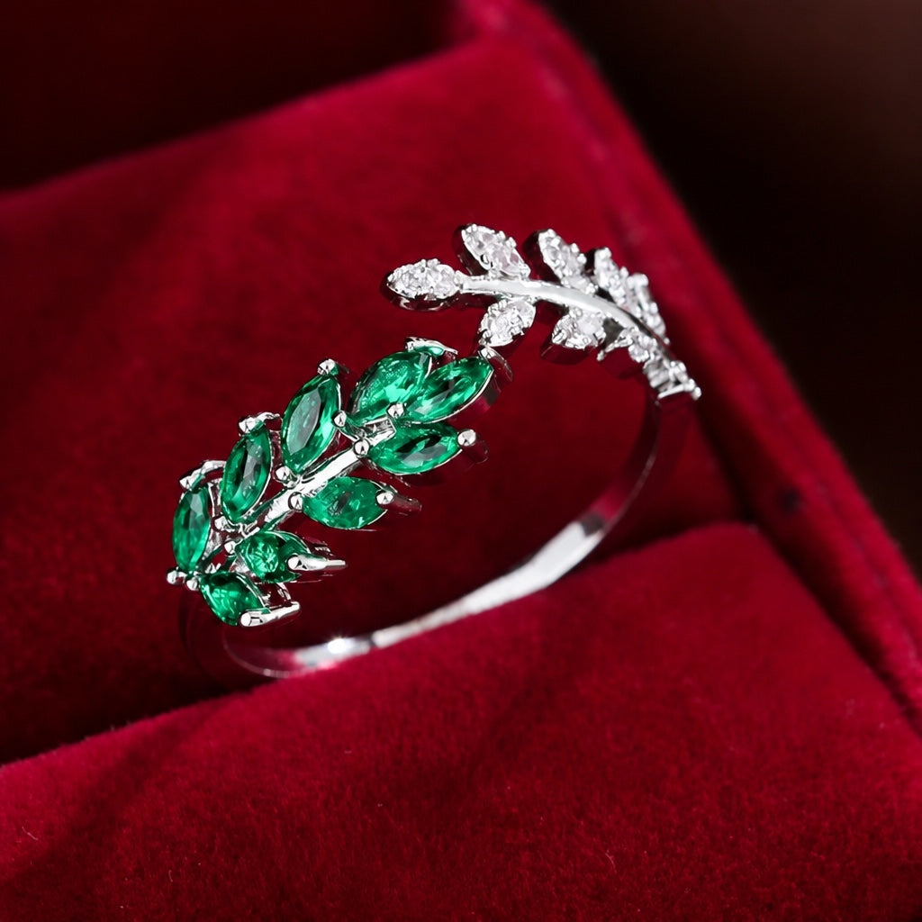 Dainty Emerald Green Leaf Ring