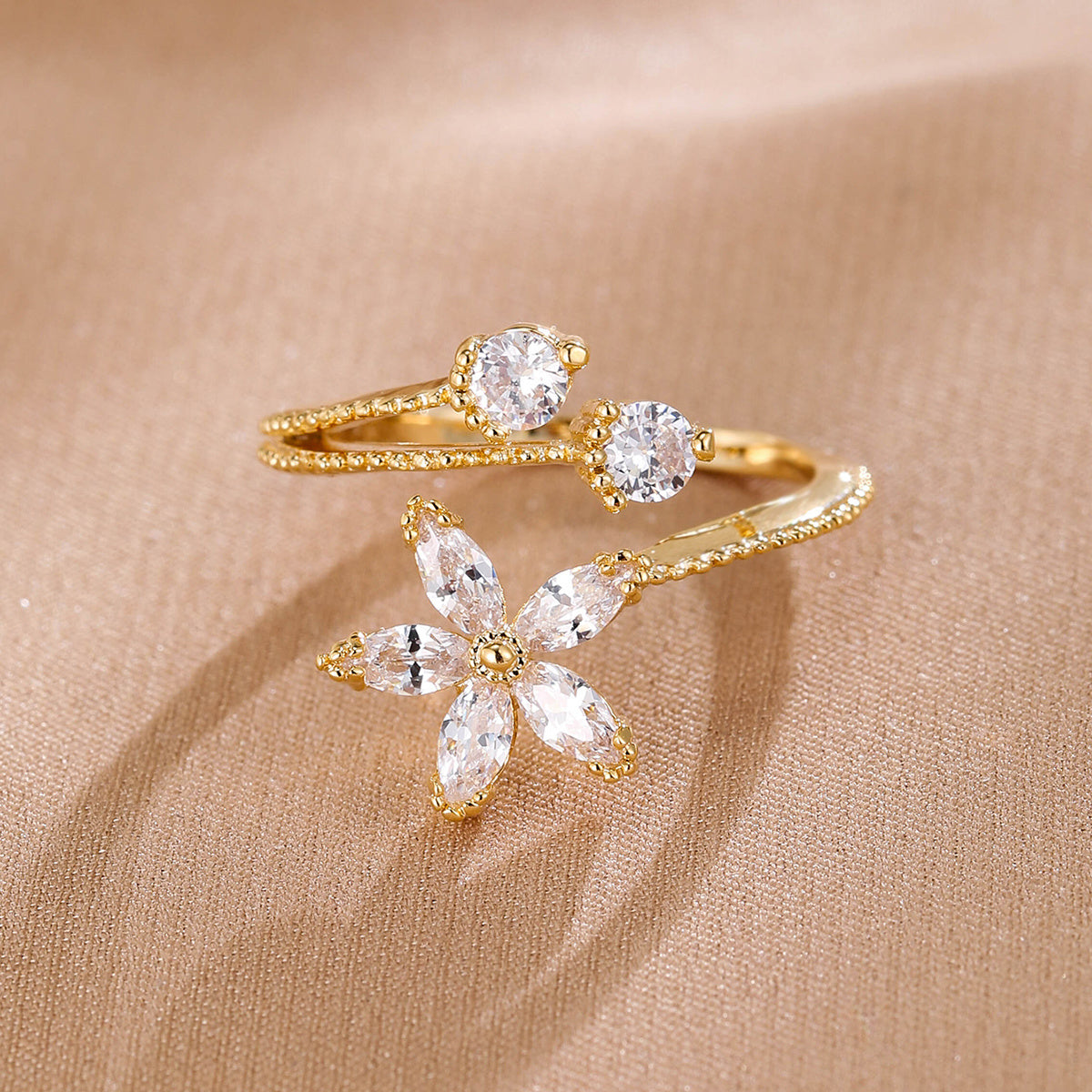 Floral Inlaid Zirconia Ring