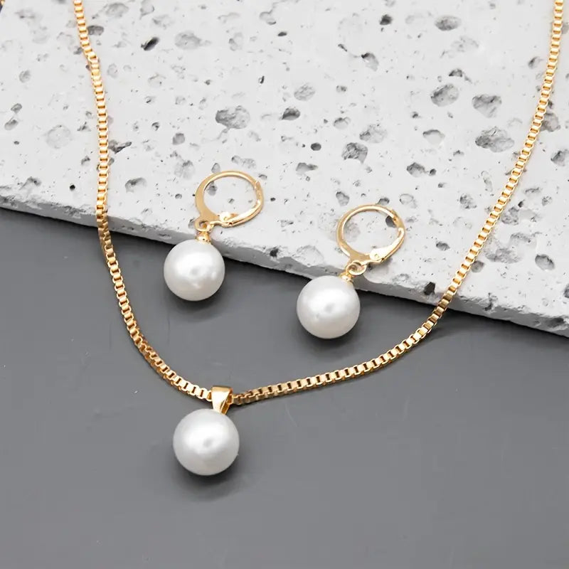 Graceful Pearl Necklace Earrings Set