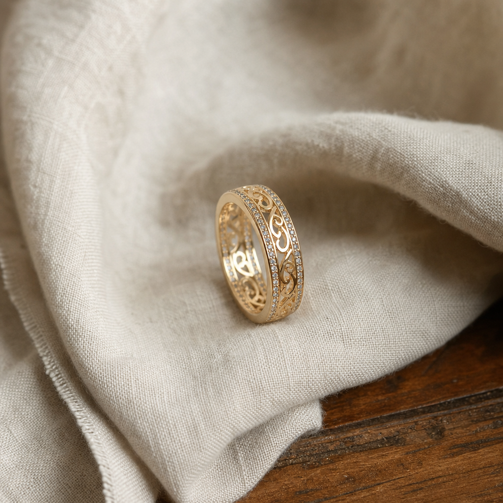 Bright Hollow Gold Band Ring