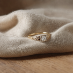 Graceful Zirconia Fine Gold Ring