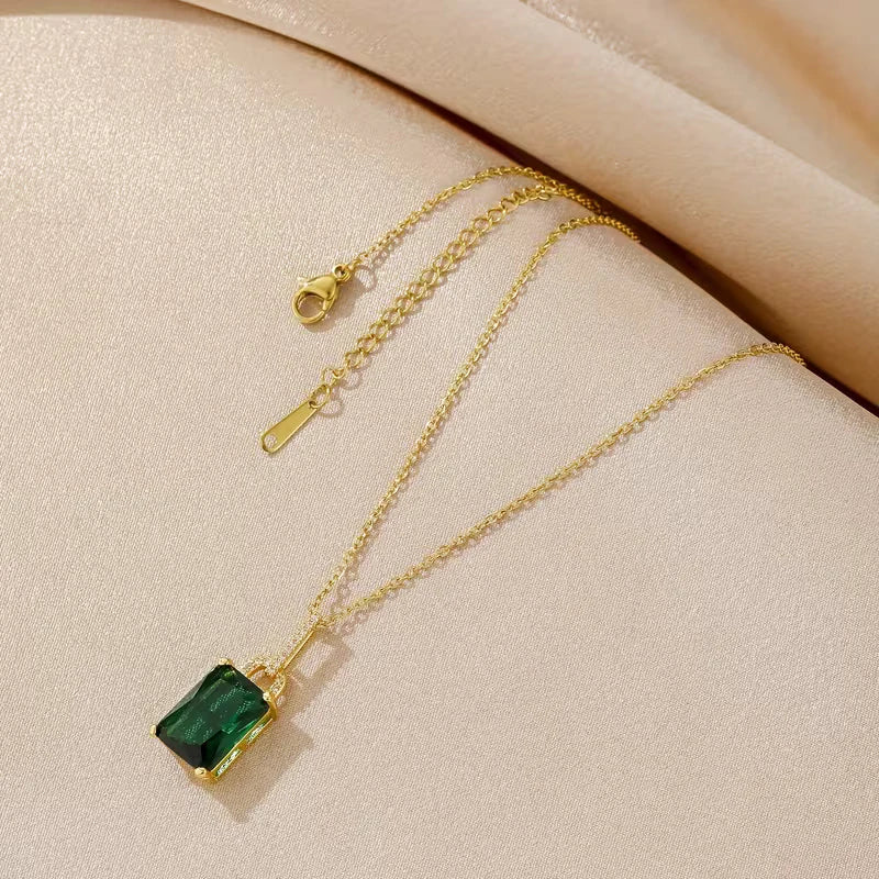 Crystal Emerald Luxe Necklace