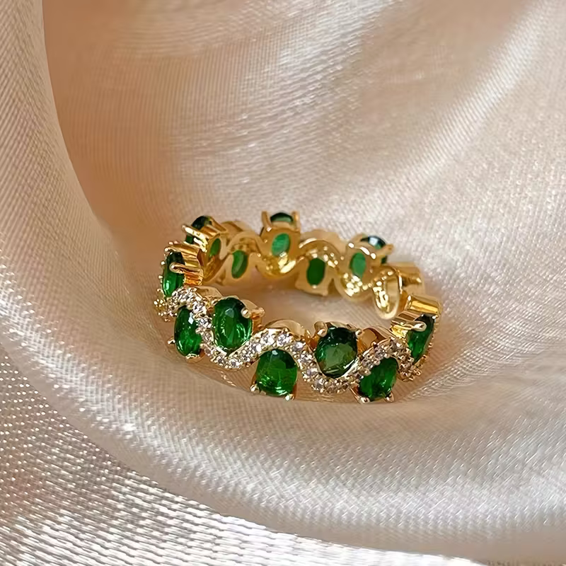 Luxe Crown Design Ring