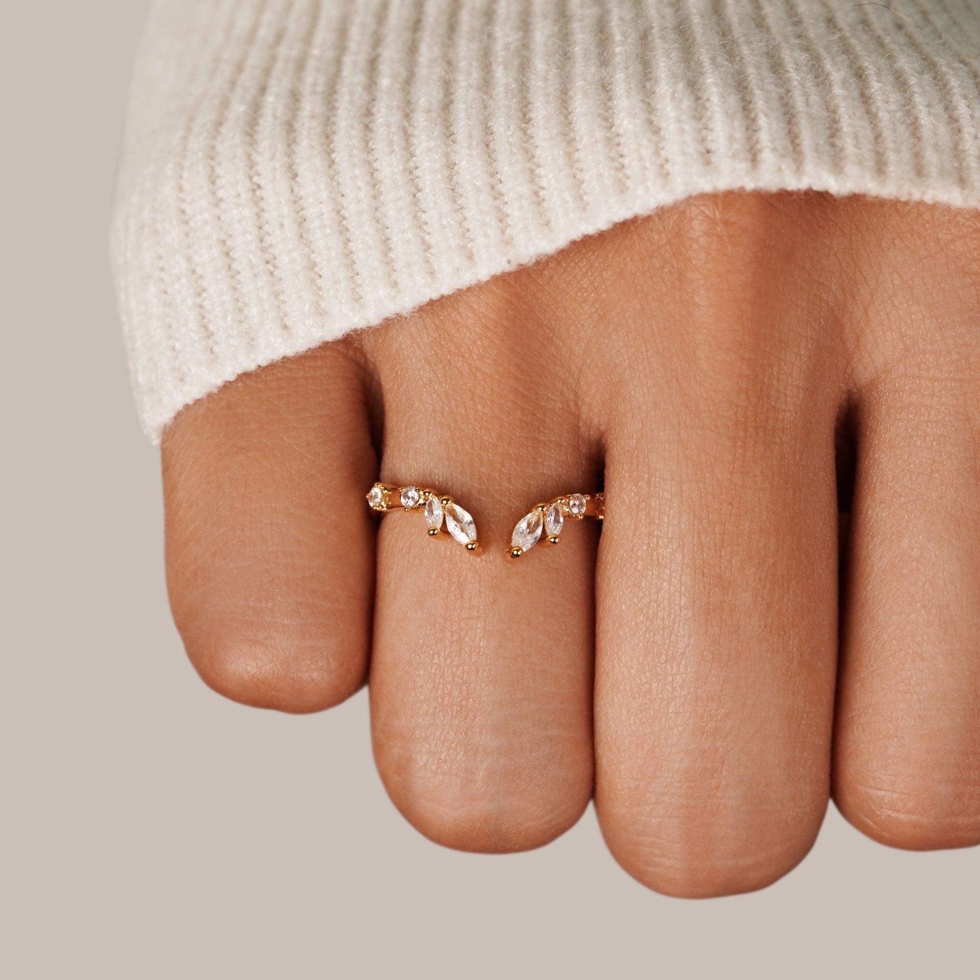 Peace Vine Ring