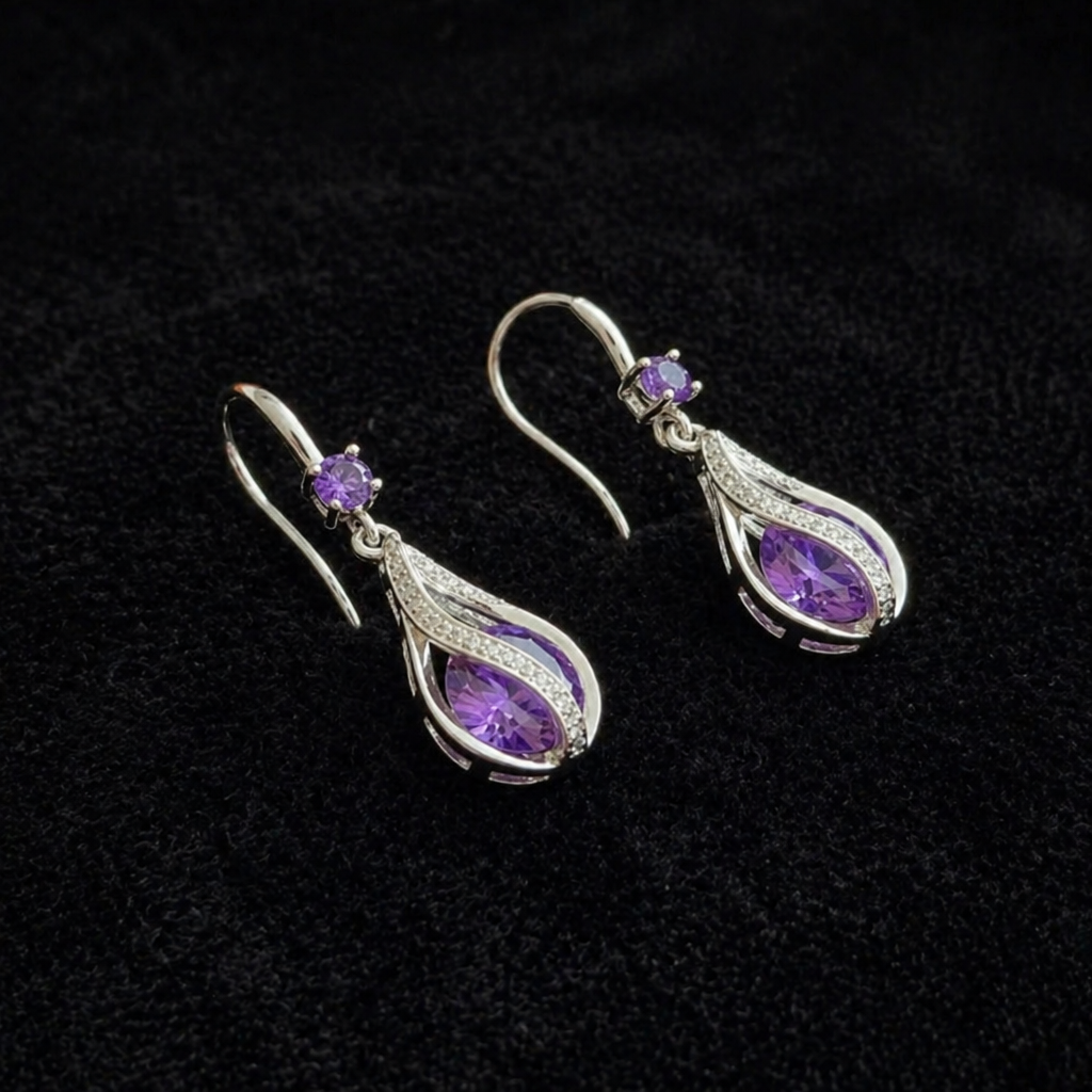 Calithra Lumen Twist White Gold Earrings