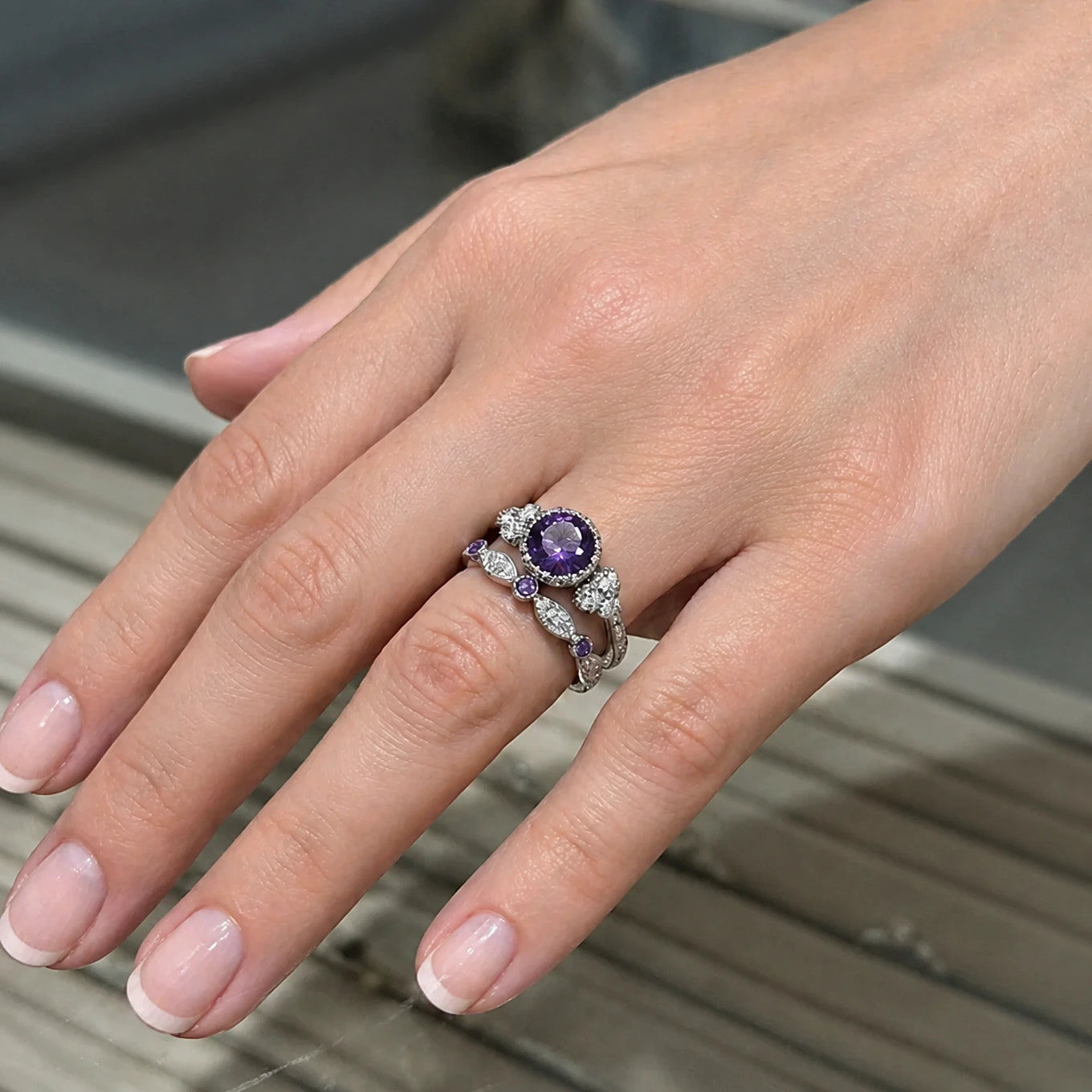 Violetis Crown White Gold Ring Set