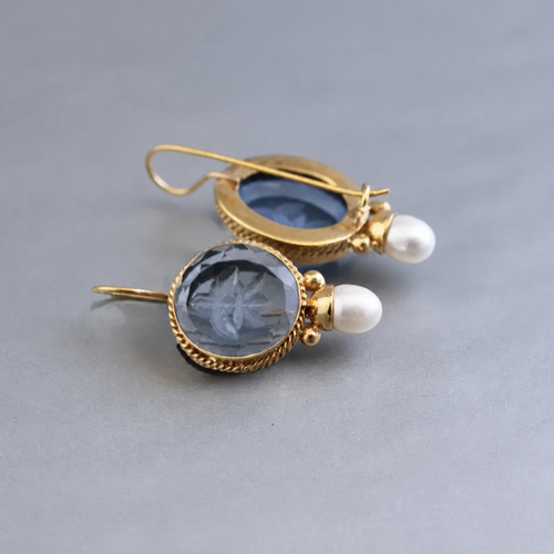 Classic Pearl Elegance Earrings