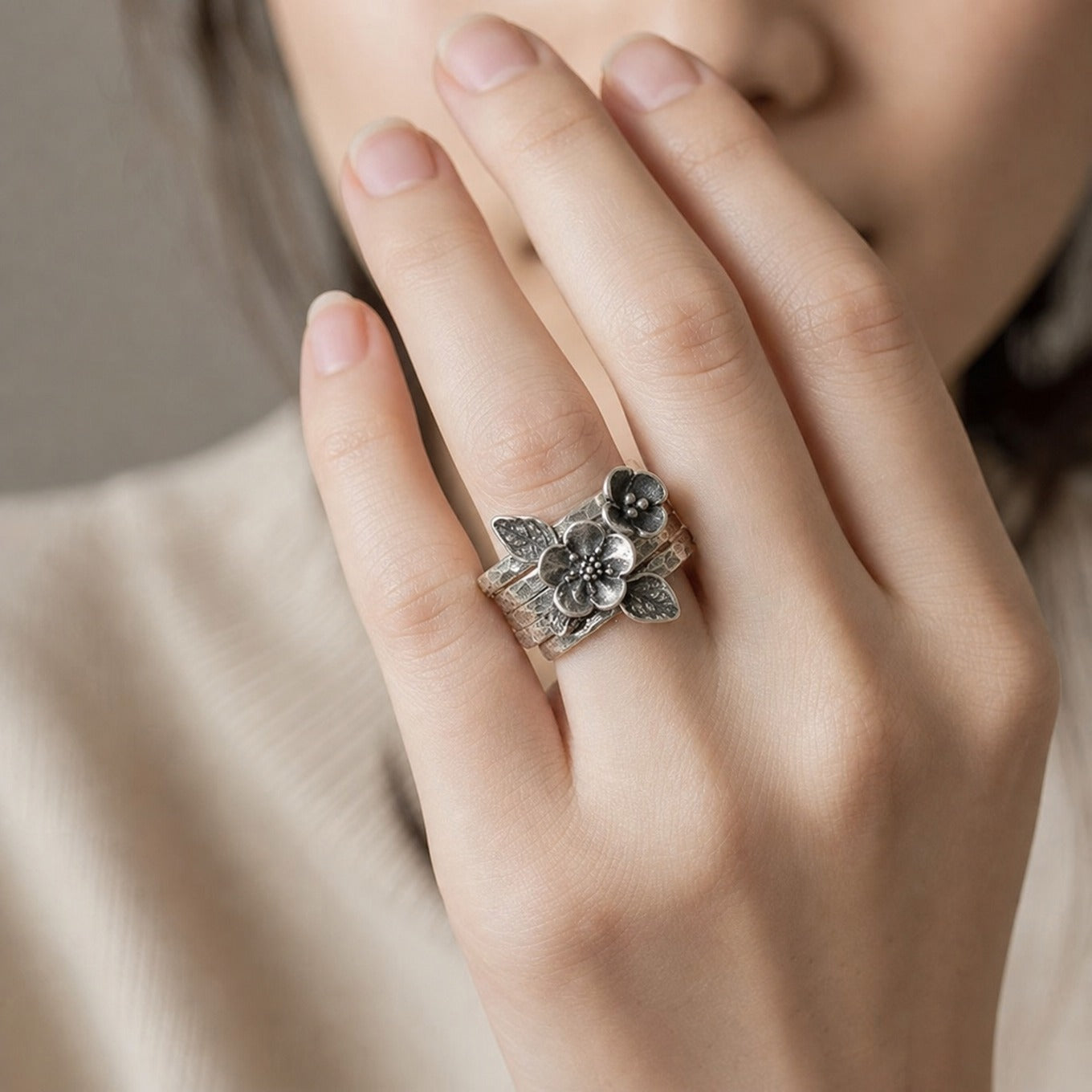 Vintage Flower Silver Layer Ring
