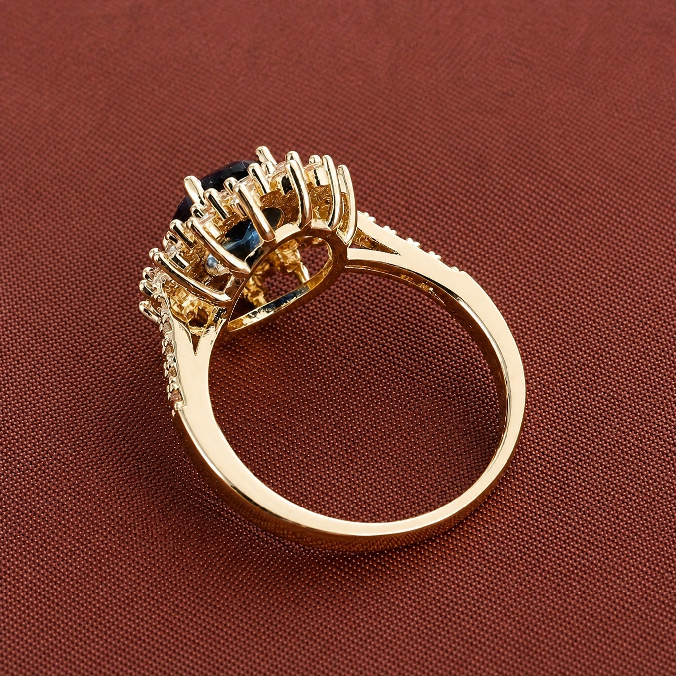 Vionne Sapphire Oval Ring