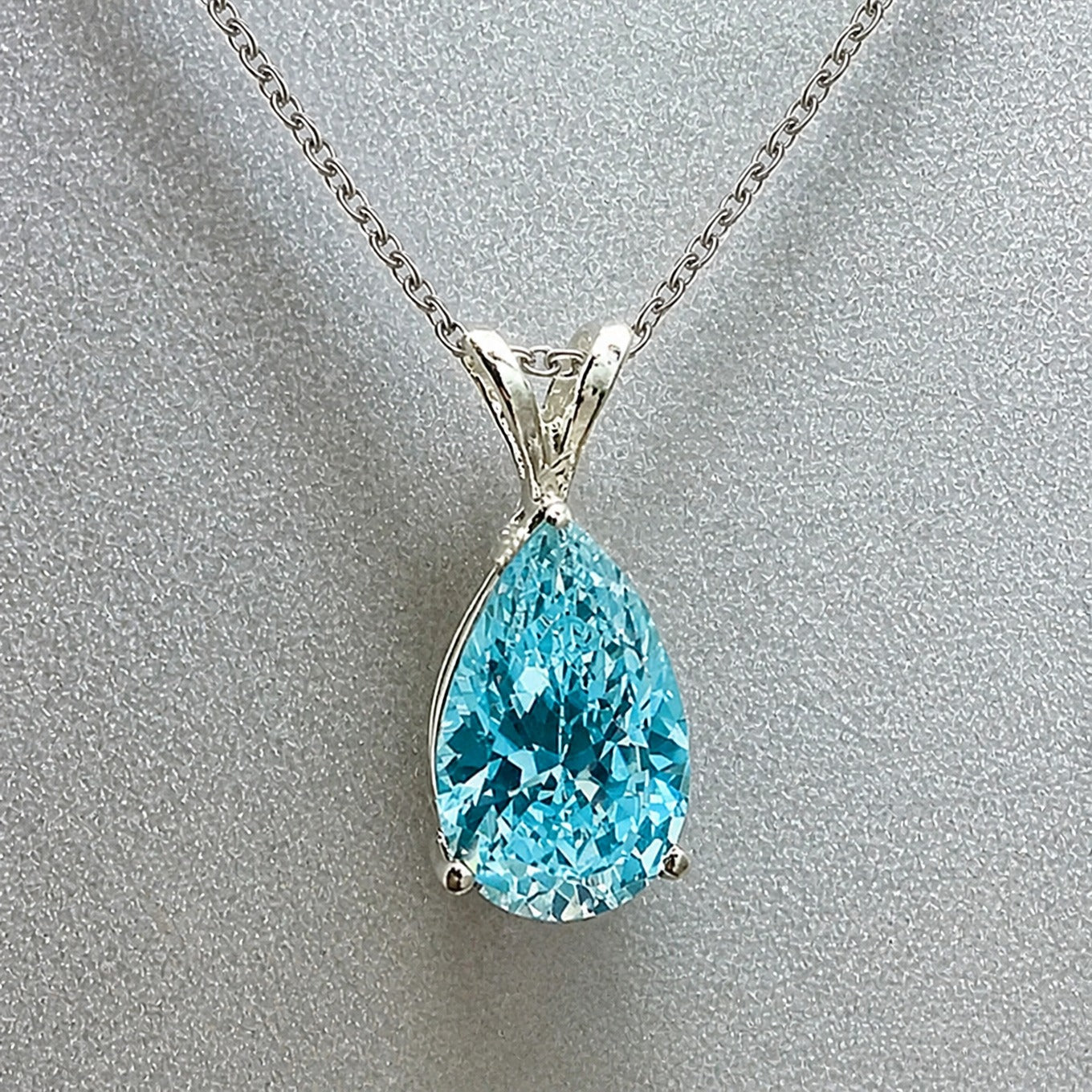Ocean's Tear White Gold Necklace