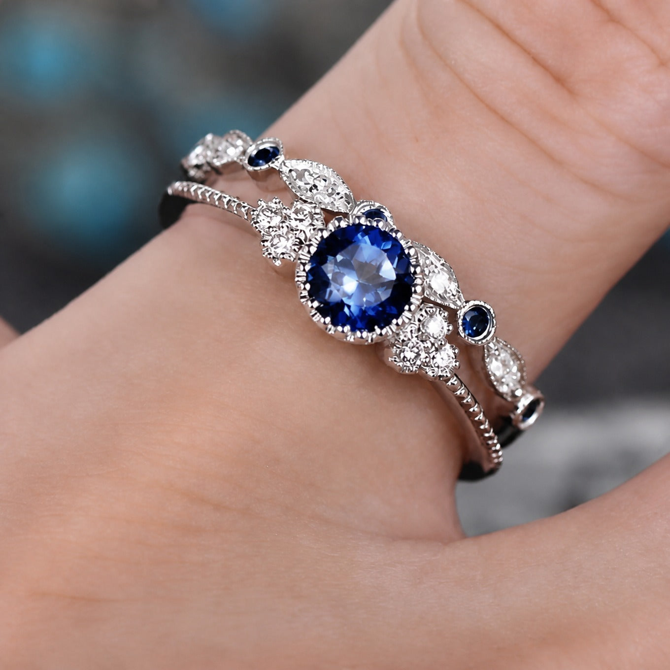 Sapphriel Crown White Gold Ring Set