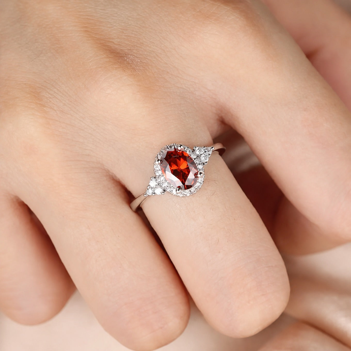Kirelle Emberlain White Gold Ring