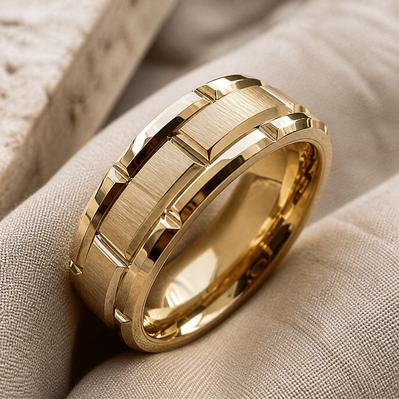 Vault Pattern Statement Ring