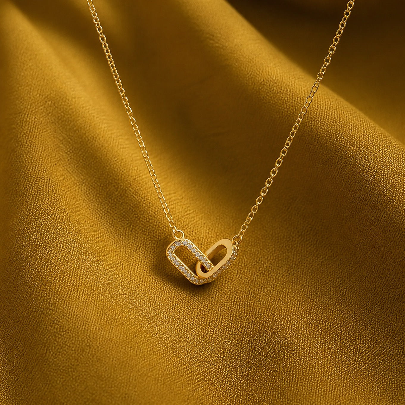 Seraph Gold Link Necklace