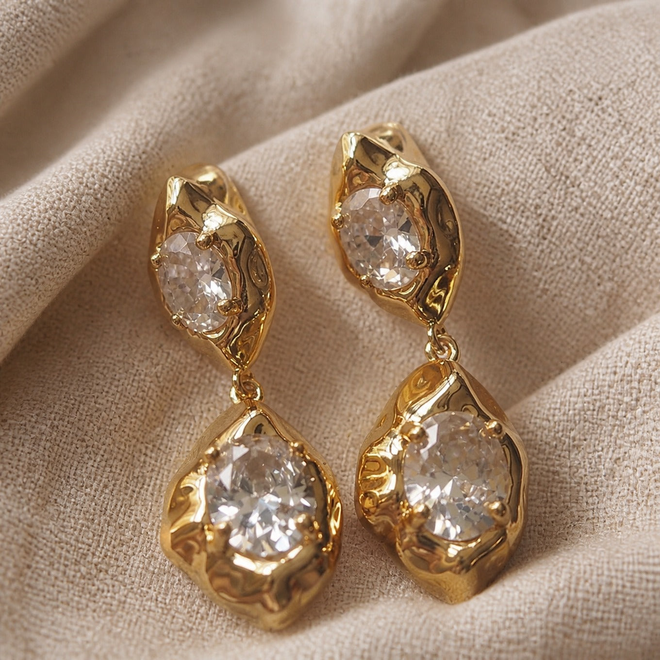 Estate Vintage Drop Earrings