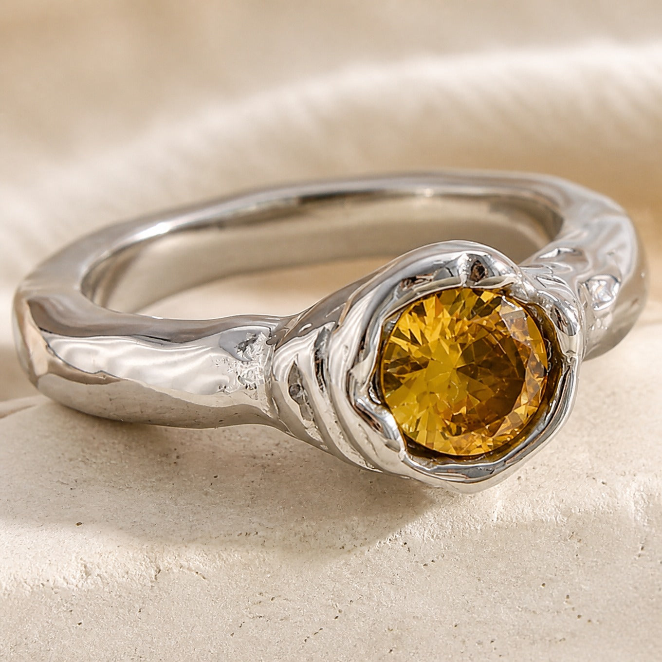 Signature Zircon Gold Ring